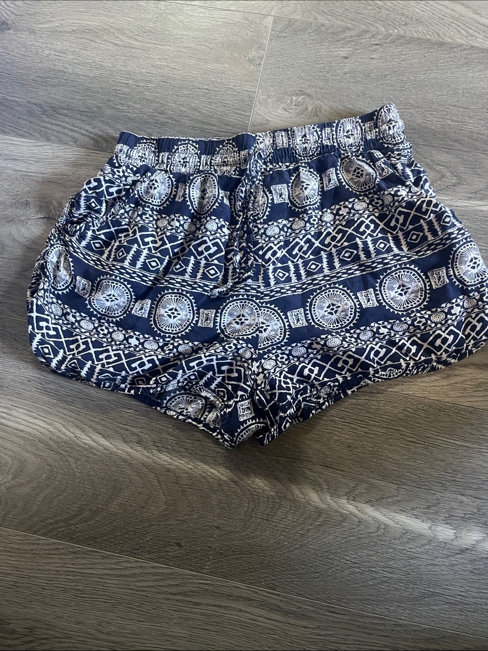 Women's Navy Blue Printed Athletic Pull-On Shorts
